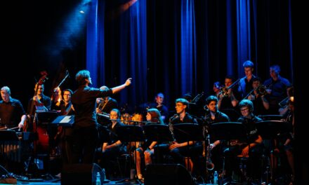 Lin­dy Hop Teadance mit&nbsp;Livemusik